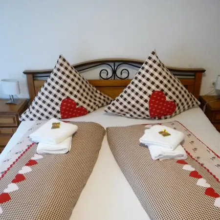 Haus Am Weissenbach Appartement *