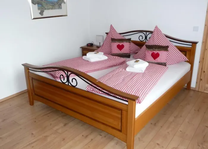 Haus Am Weissenbach شقة